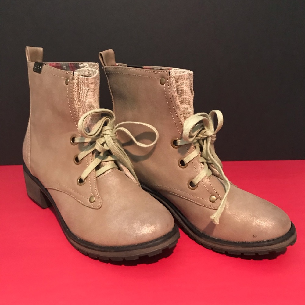 Roxy Combat Booties